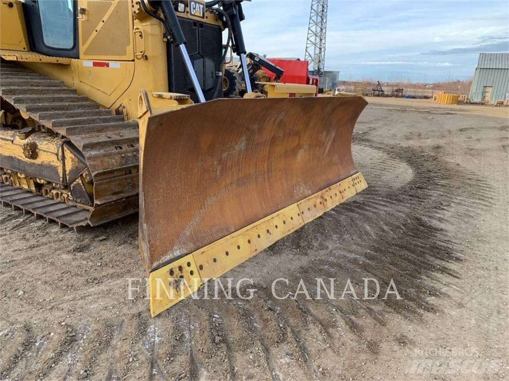 CAT D6T Pásové dozery