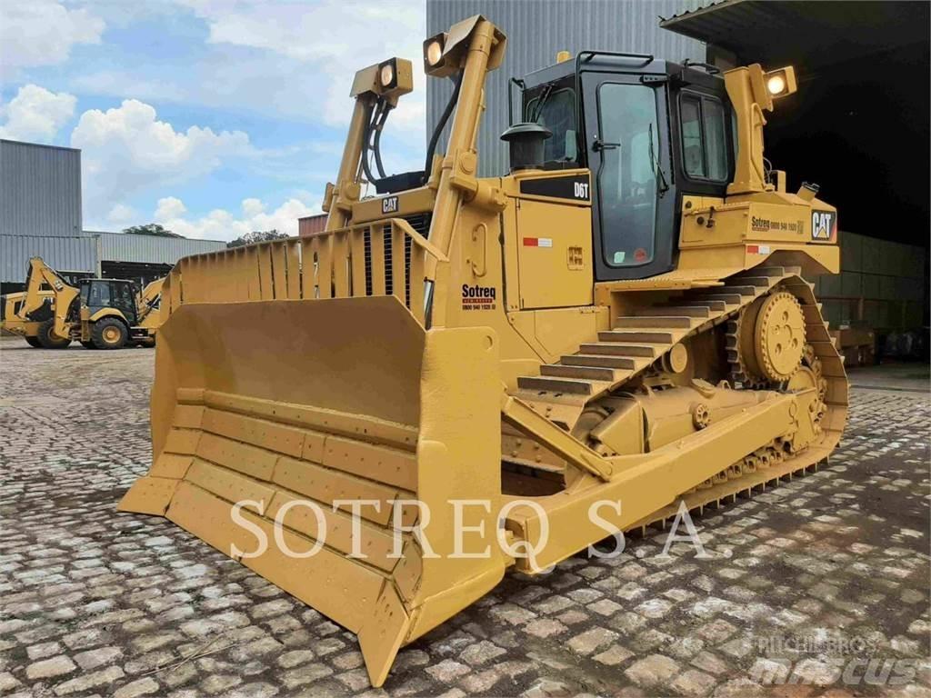 CAT D6T Pásové dozery