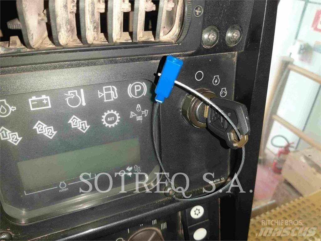 CAT D6T Pásové dozery
