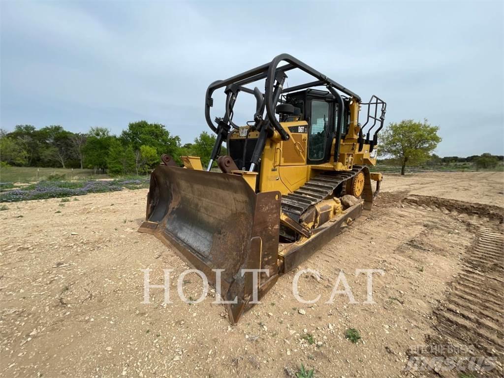 CAT D6T Pásové dozery