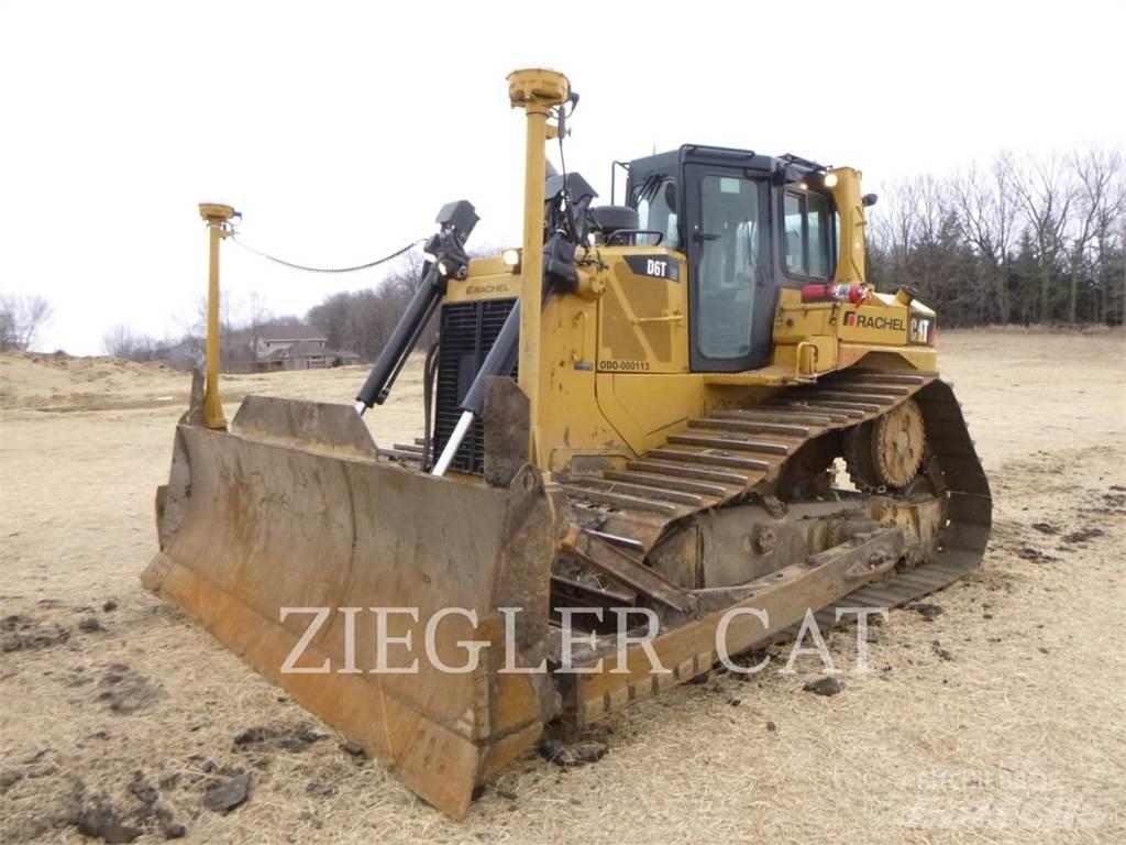 CAT D6T Pásové dozery