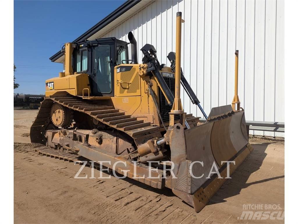 CAT D6T Pásové dozery