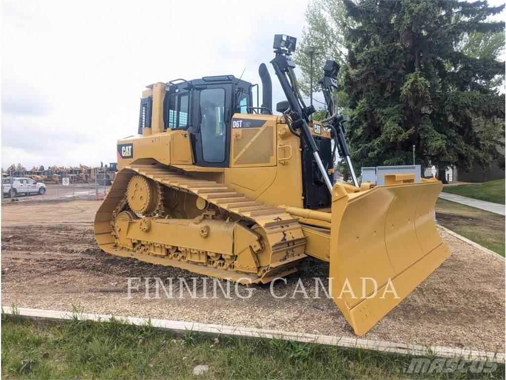 CAT D6T Pásové dozery