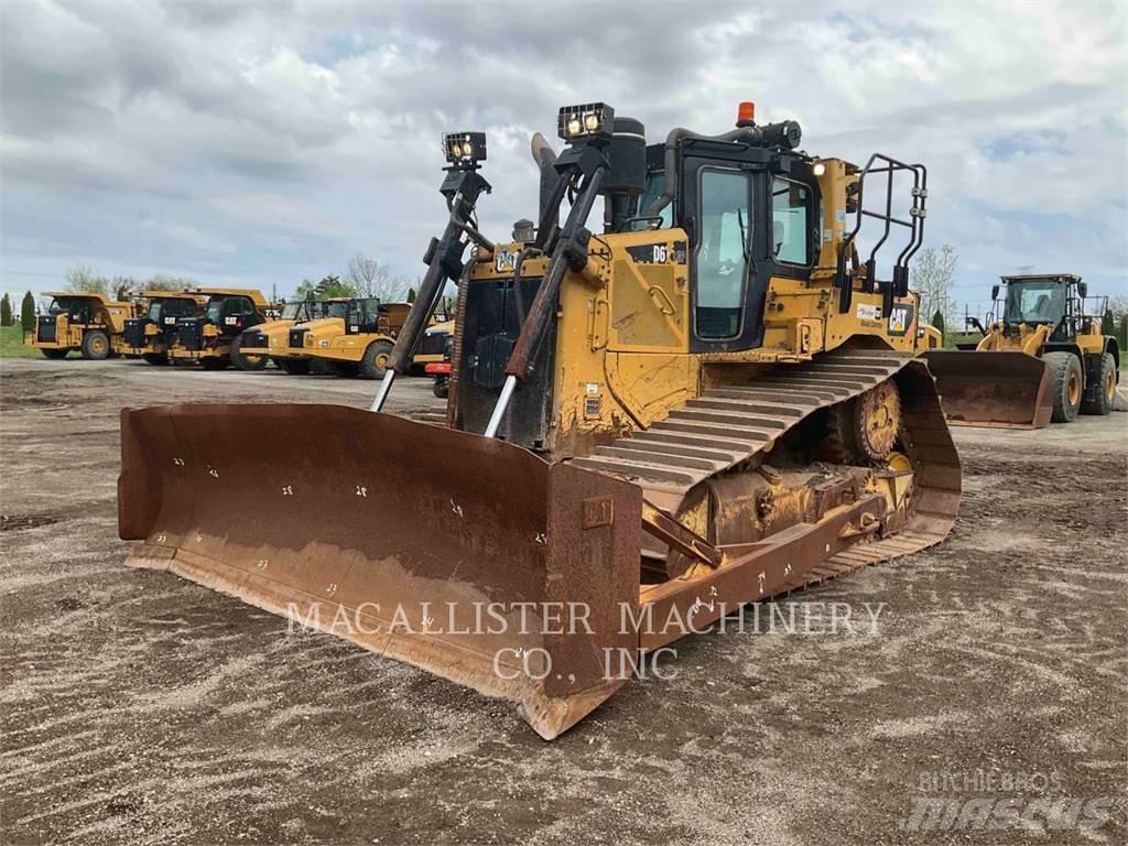 CAT D6T Pásové dozery