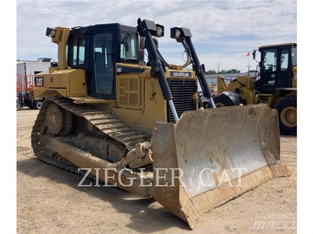 CAT D6T Pásové dozery