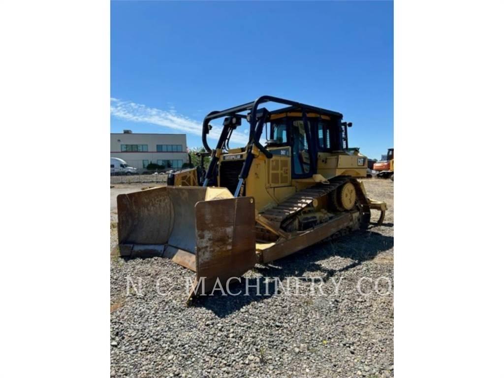 CAT D6T Pásové dozery
