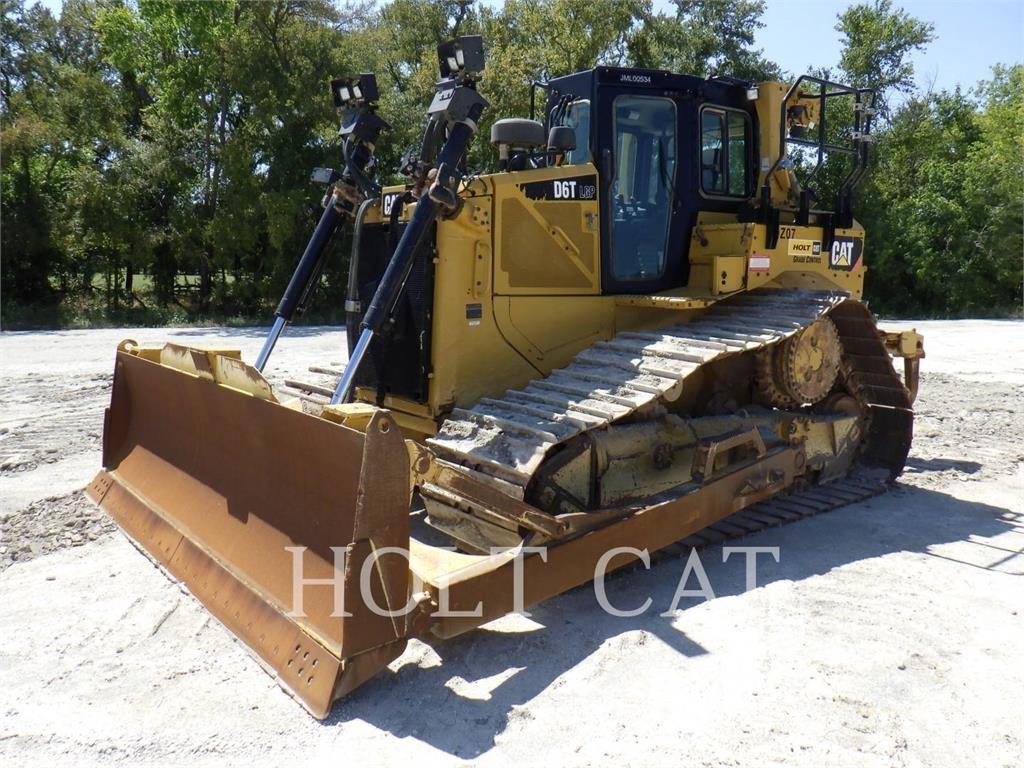 CAT D6T Pásové dozery