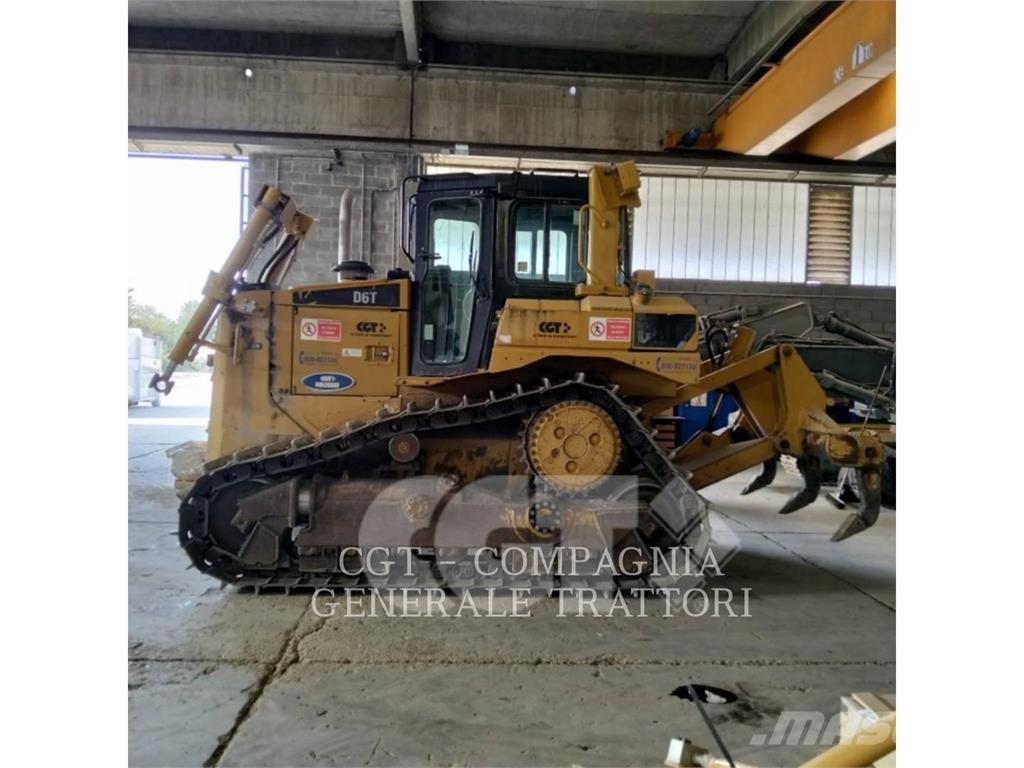 CAT D6T Pásové dozery