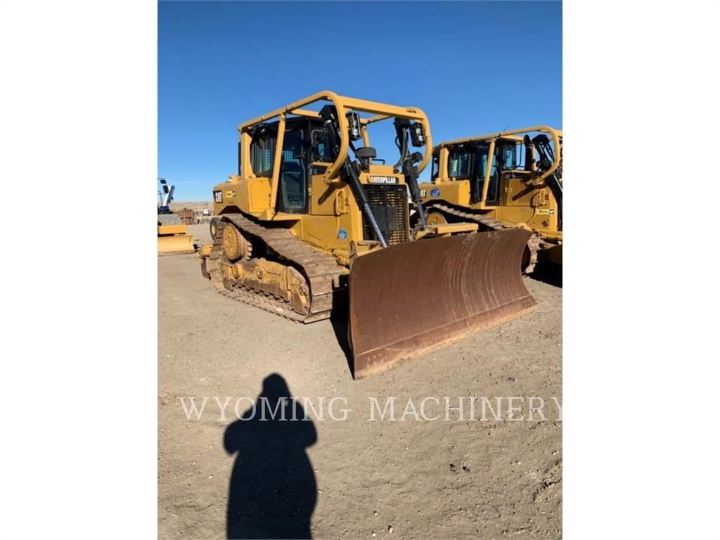 CAT D6T Pásové dozery
