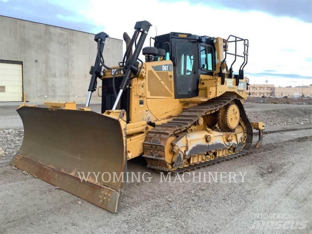 CAT D6T Pásové dozery