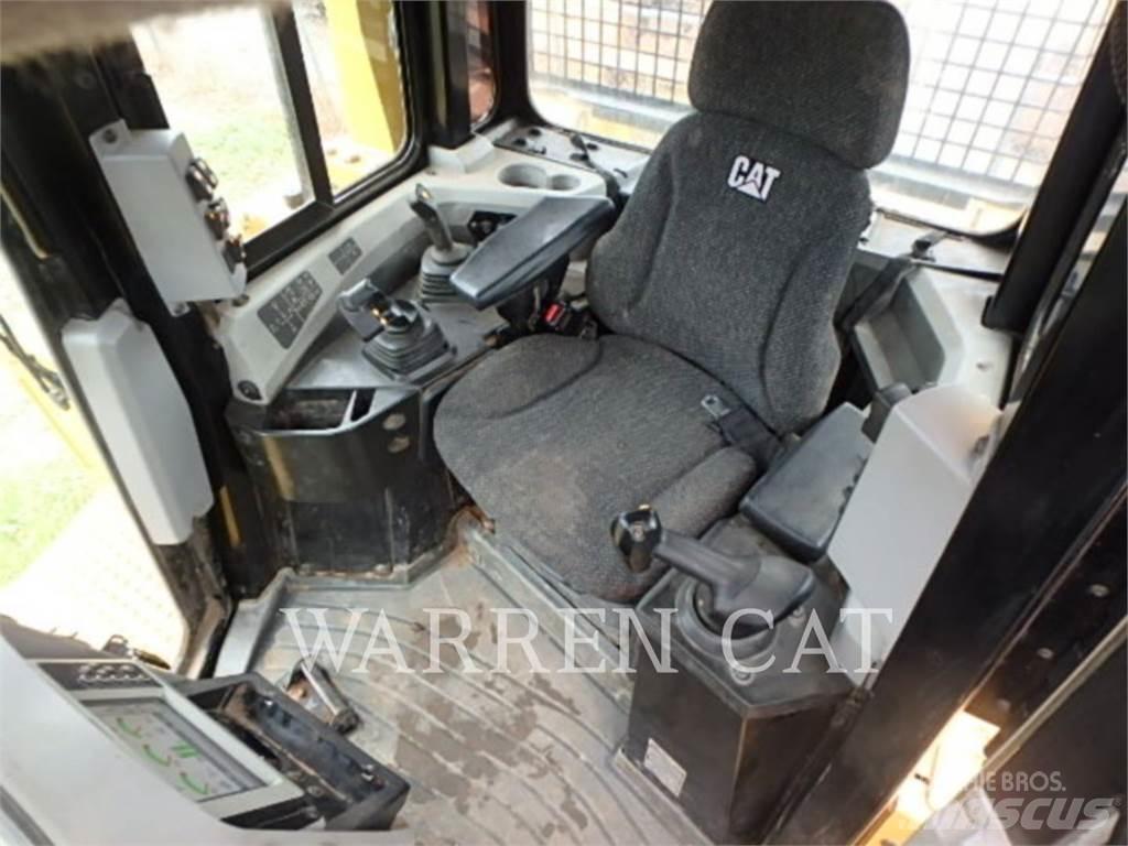 CAT D6T 4XLPAT Pásové dozery