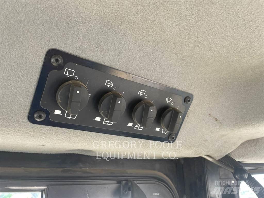 CAT D6T LGP Pásové dozery