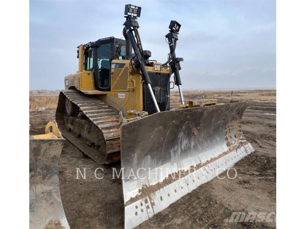 CAT D6T LGPVP Pásové dozery