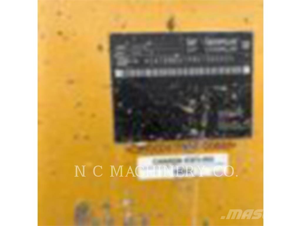 CAT D6T LGPVP Pásové dozery