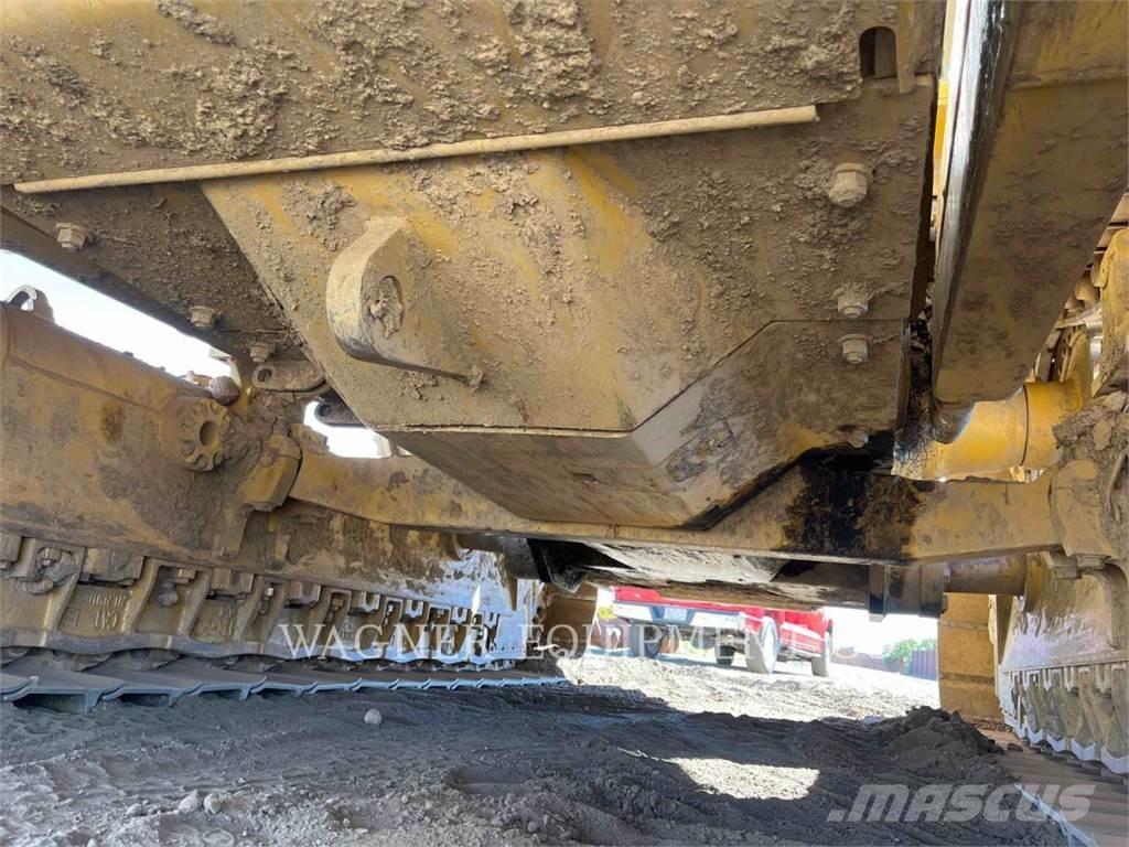 CAT D6T LGPVPT Pásové dozery