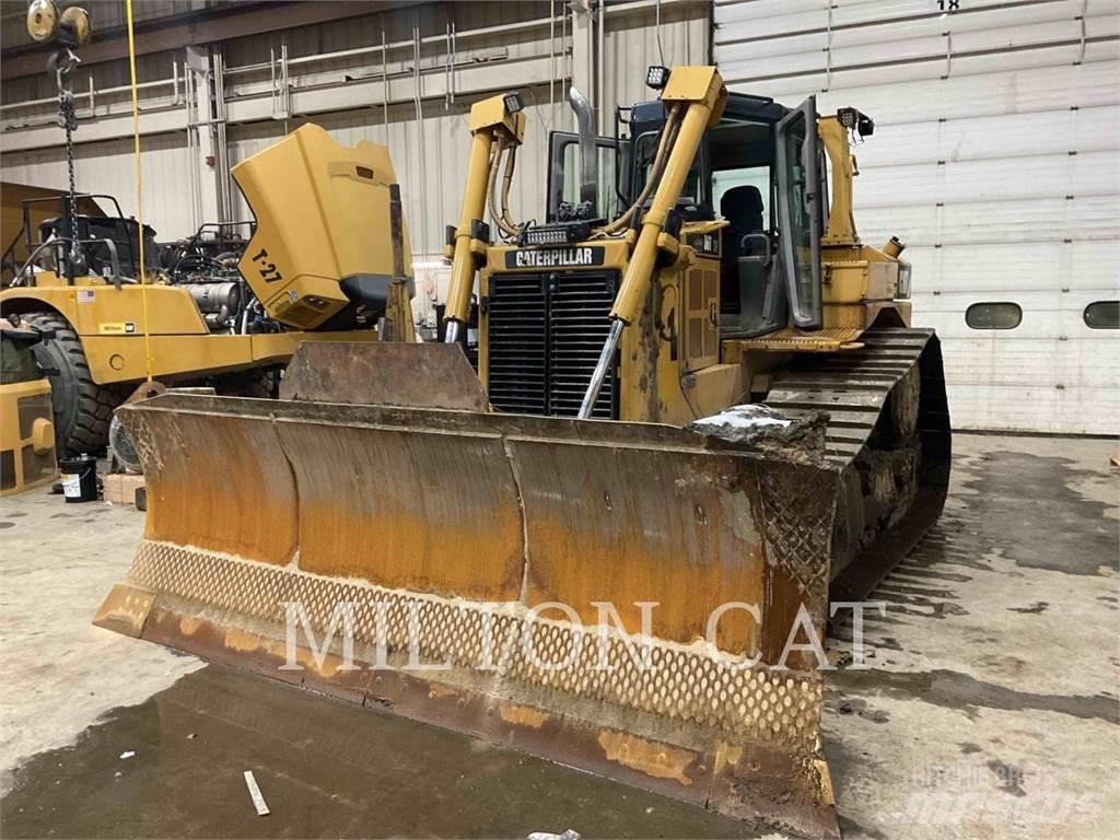 CAT D6T XW Pásové dozery
