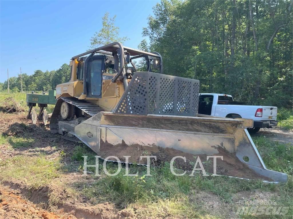 CAT D6T XW Pásové dozery