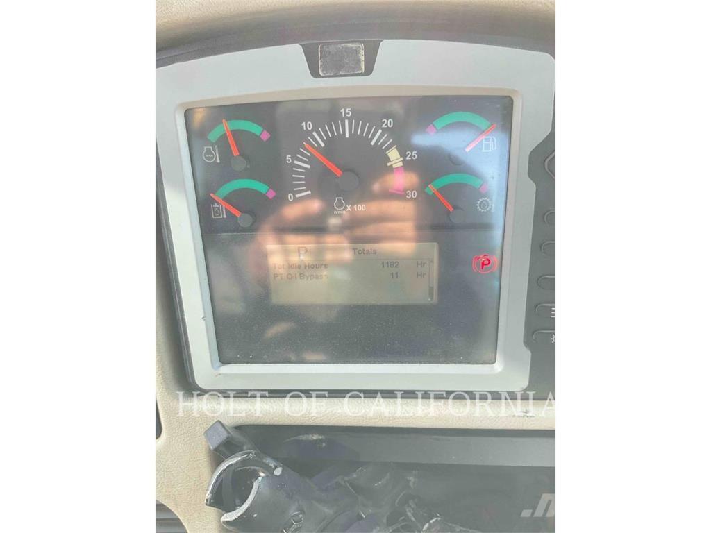 CAT D6TLGP Pásové dozery