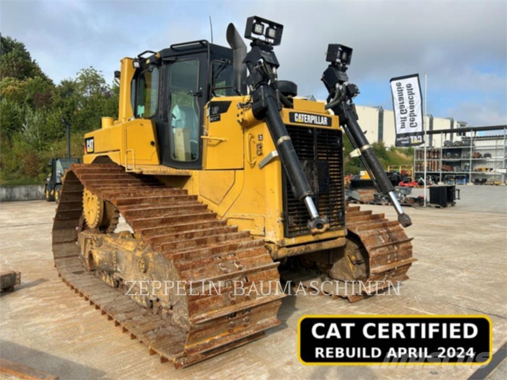 CAT D6TM Pásové dozery