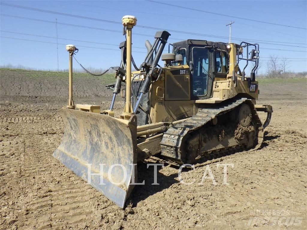 CAT D6TVP Pásové dozery