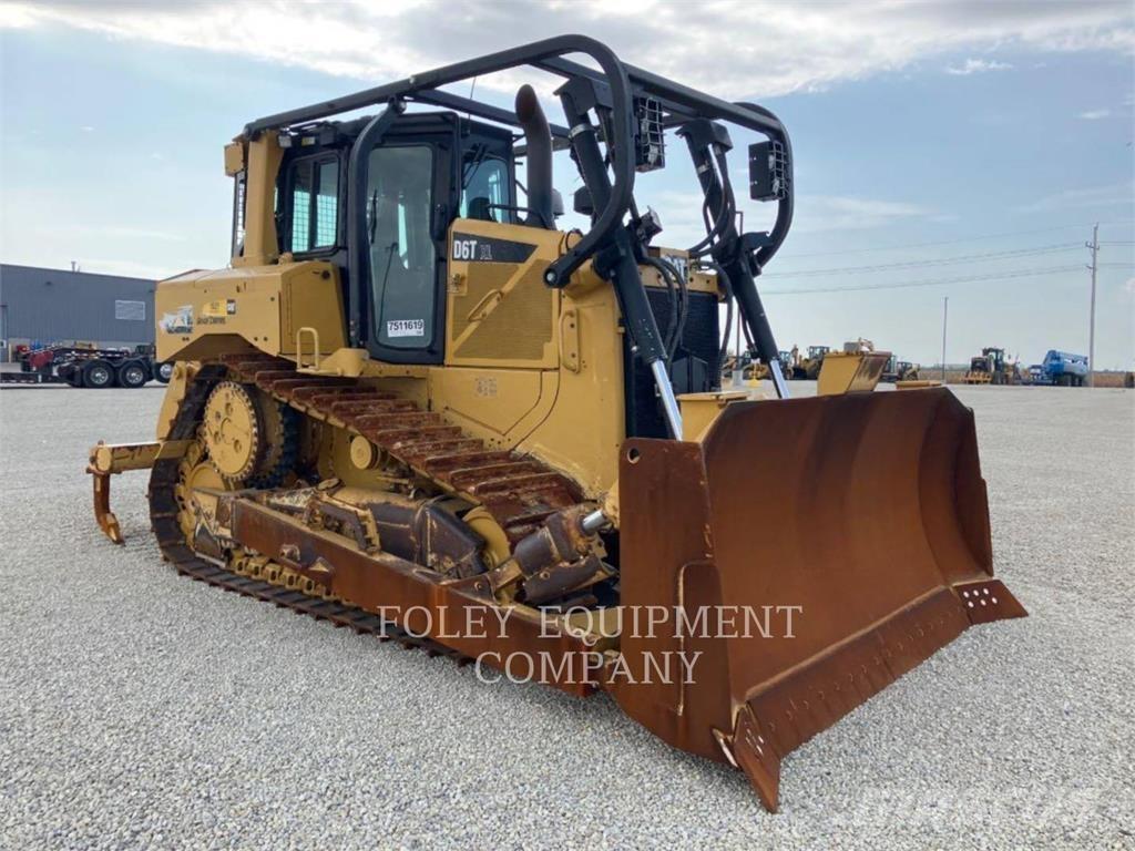 CAT D6TXLSUA Pásové dozery