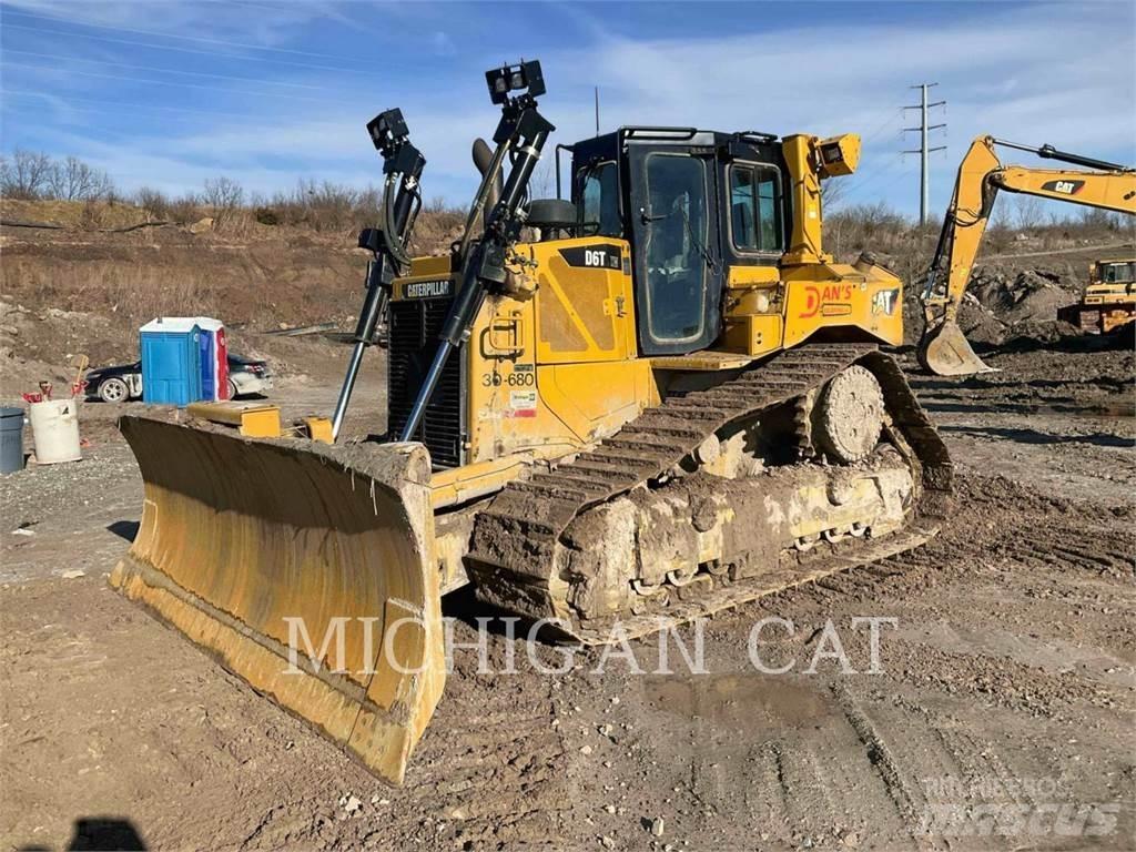 CAT D6TXW VZ2 Pásové dozery