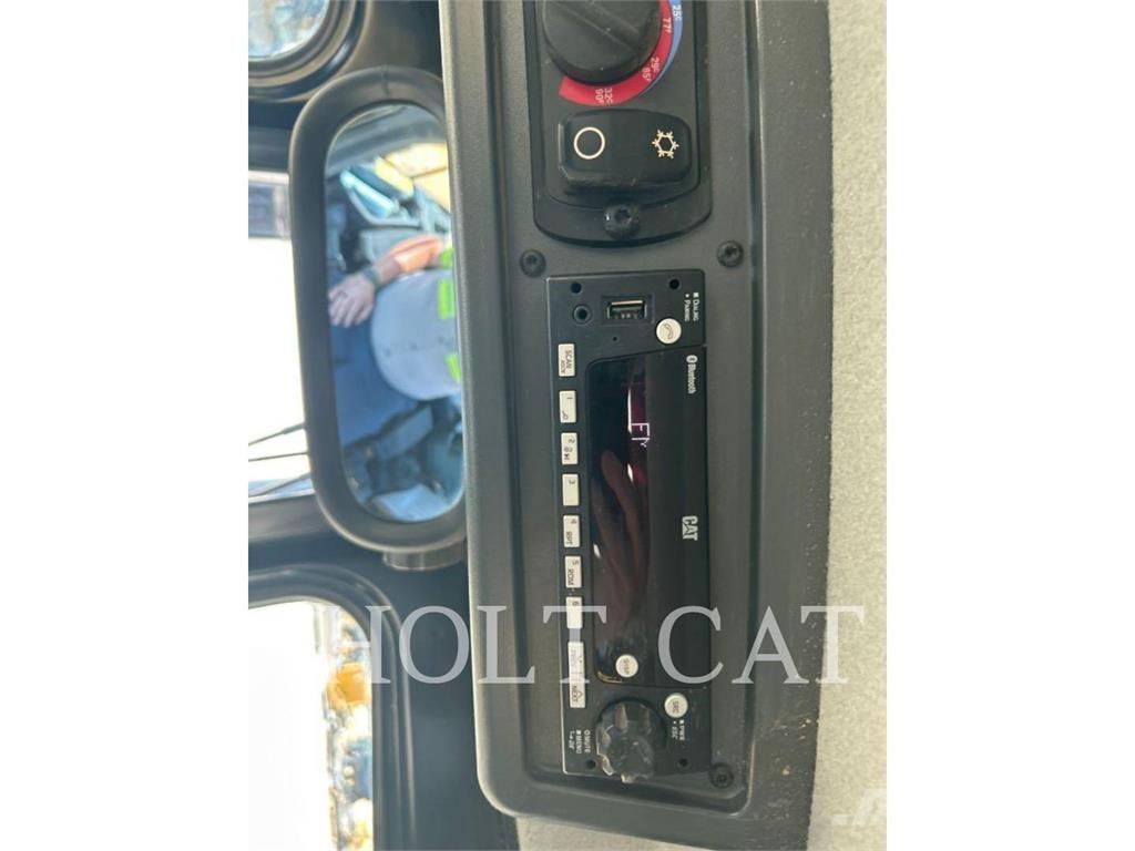CAT D6XELGPVP3 Pásové dozery