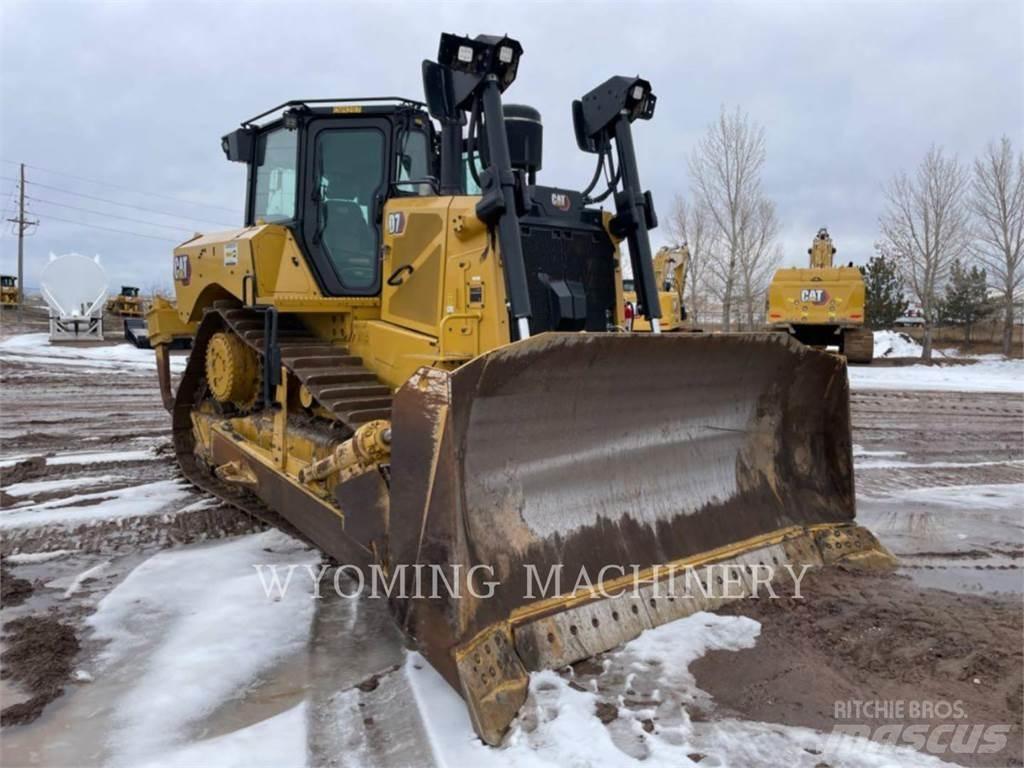 CAT D7 Pásové dozery