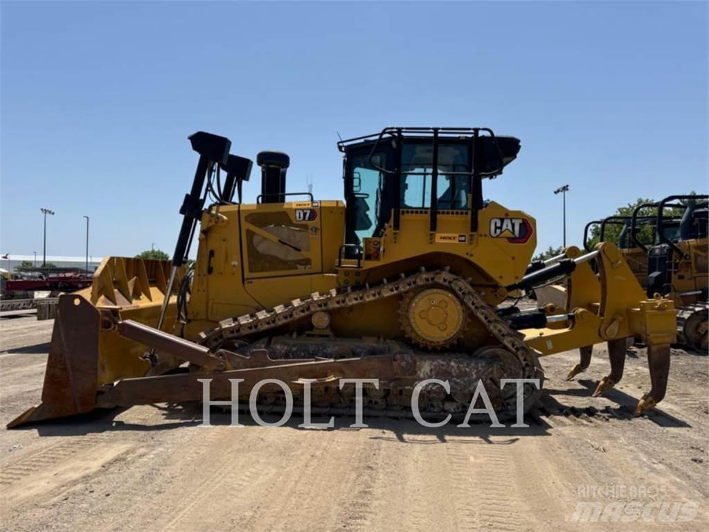CAT D7 Pásové dozery