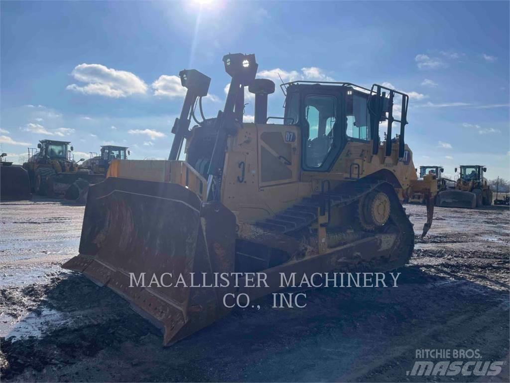 CAT D7 Pásové dozery