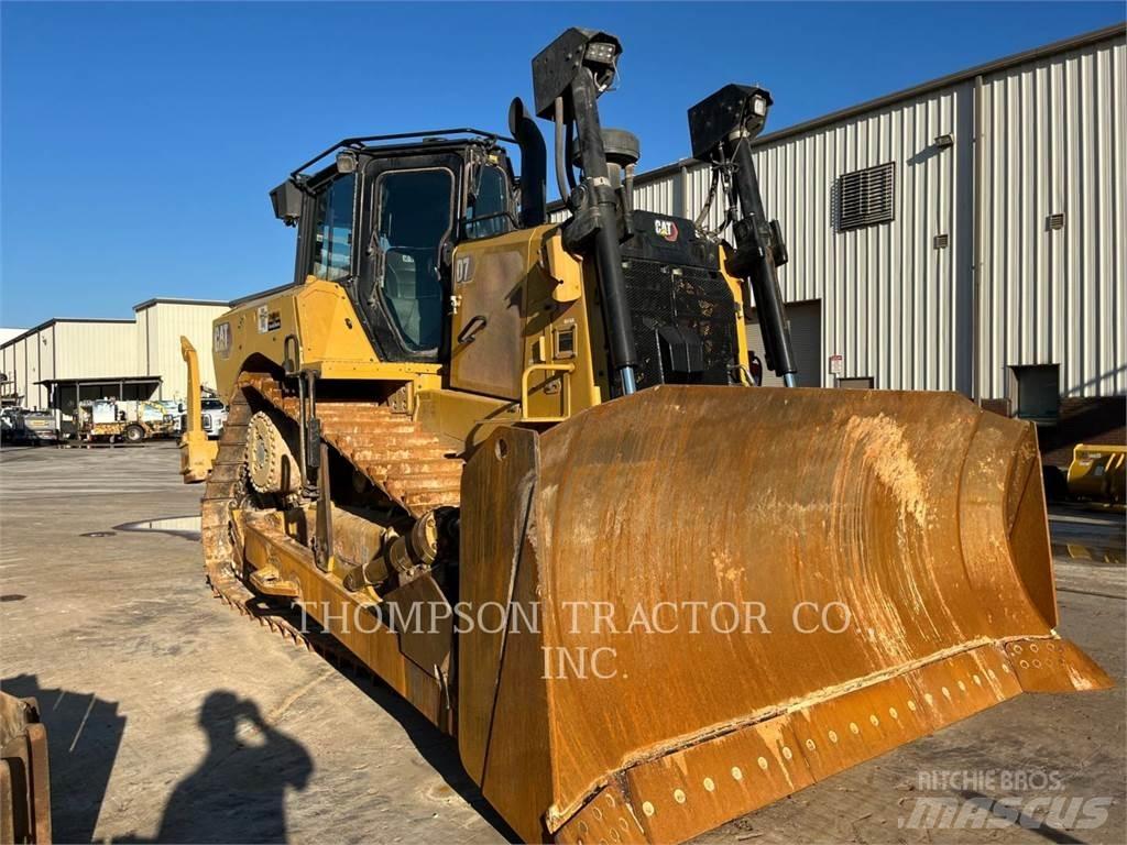CAT D7-17 Pásové dozery