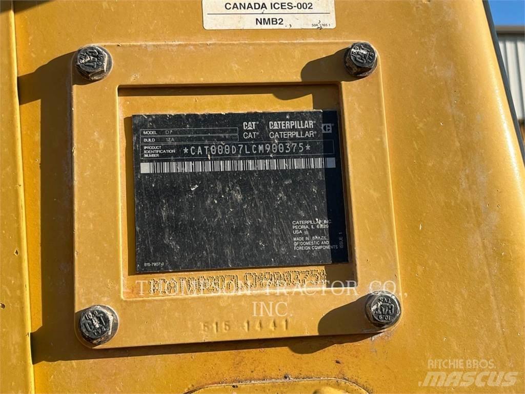 CAT D7-17 Pásové dozery