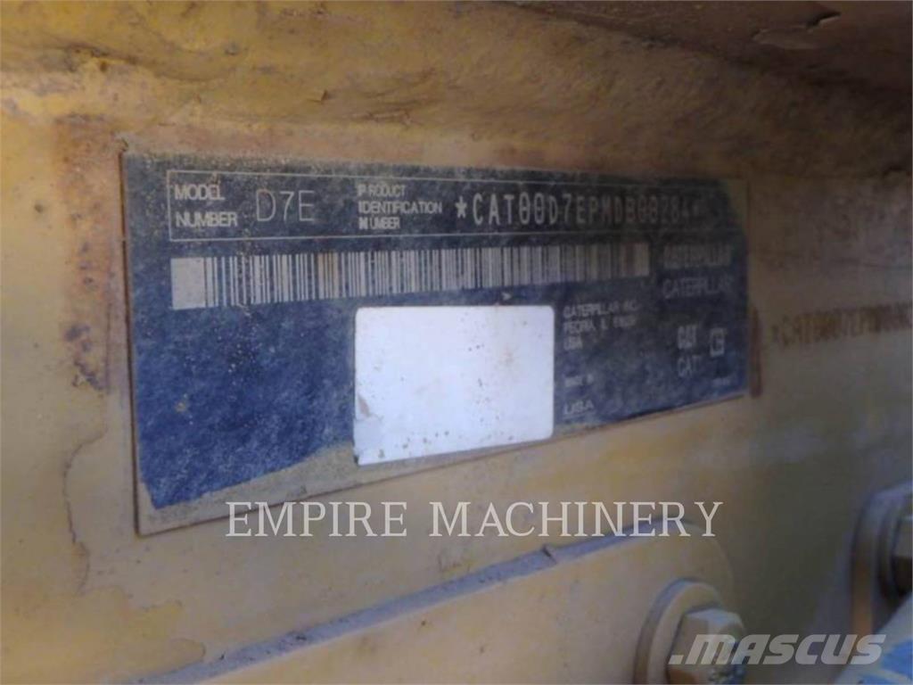 CAT D7E Pásové dozery