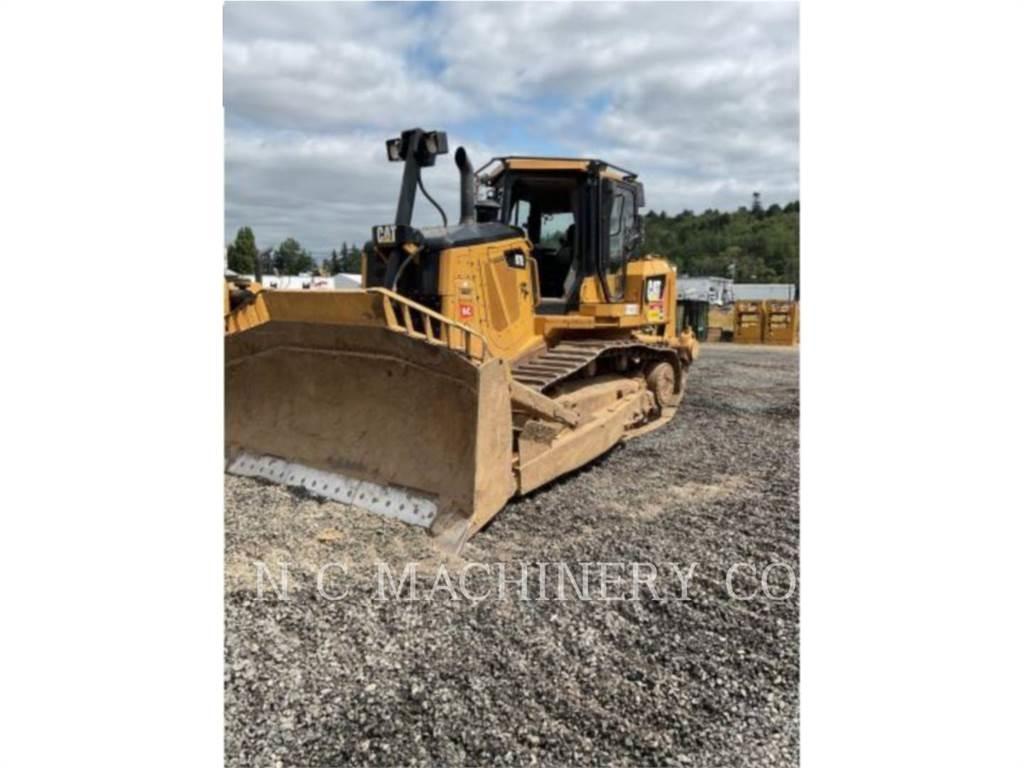 CAT D7E Pásové dozery