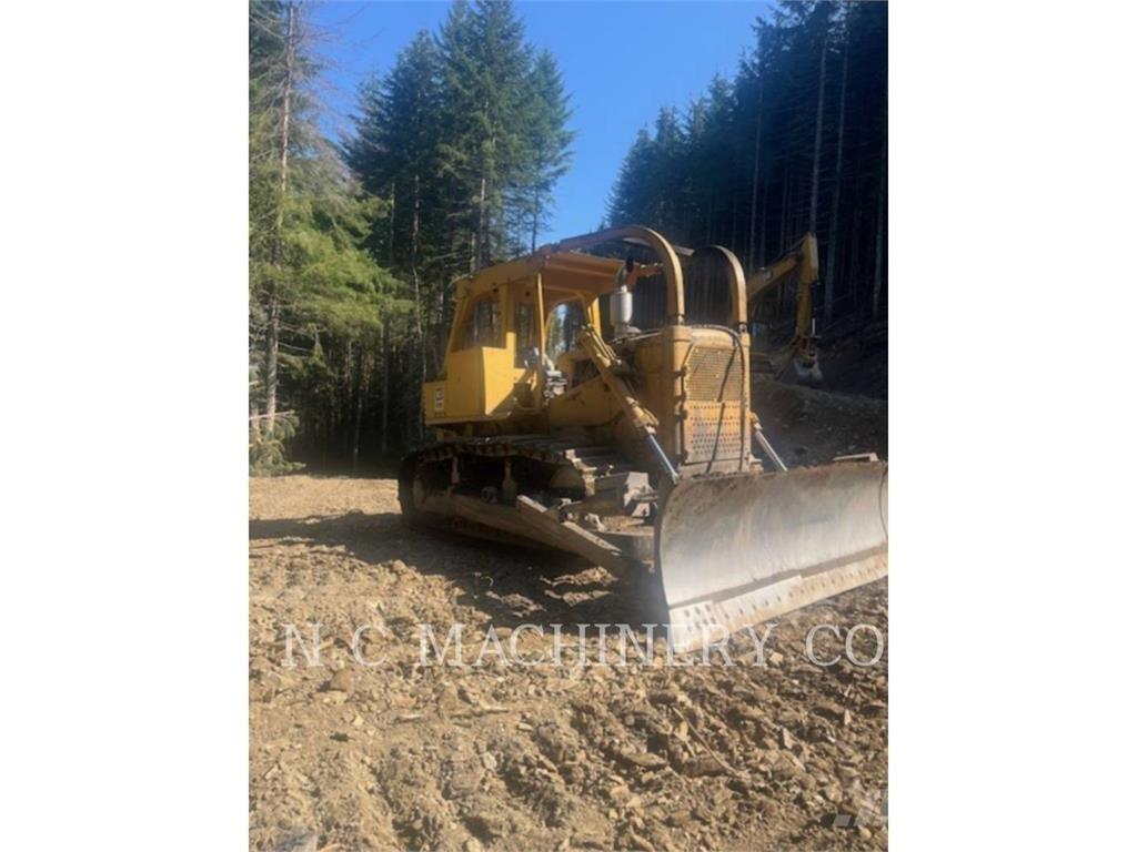 CAT D7G Pásové dozery