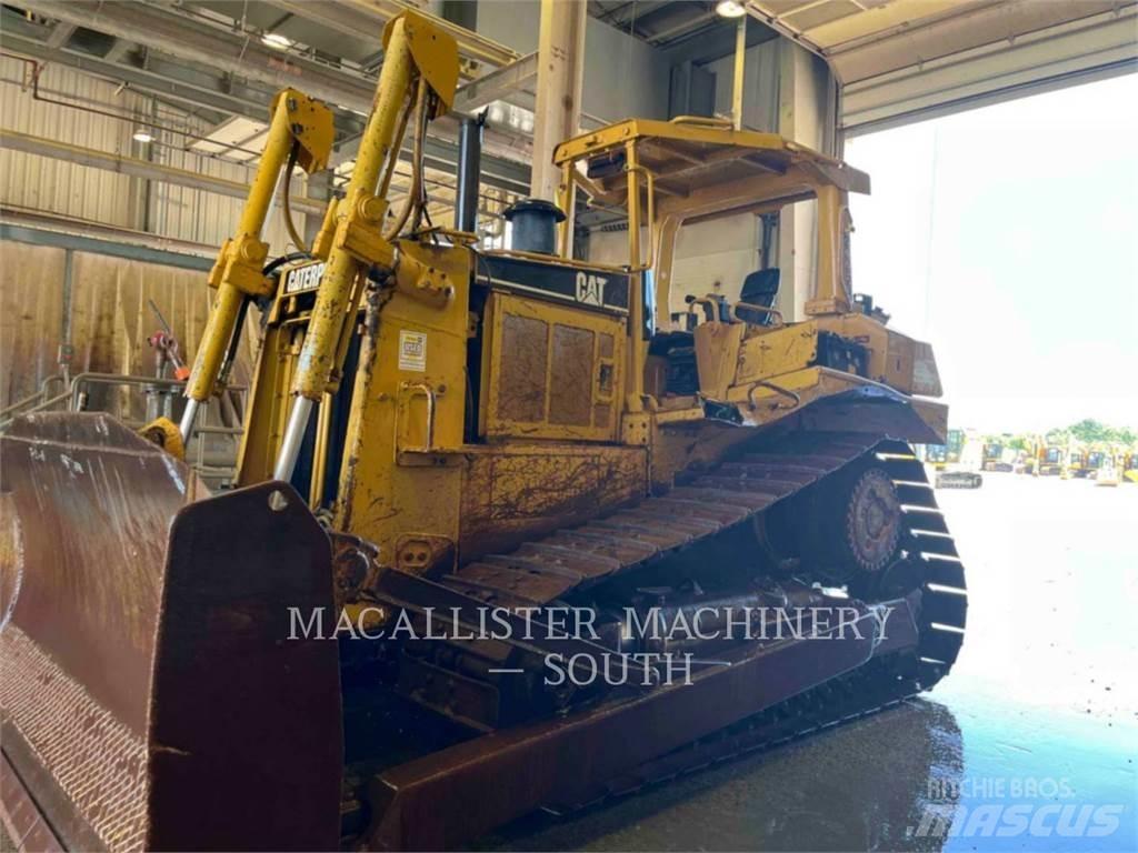 CAT D7R Pásové dozery
