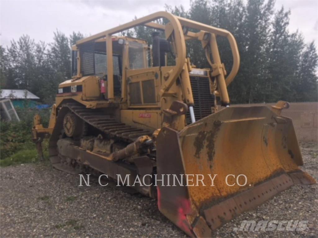 CAT D8N Pásové dozery