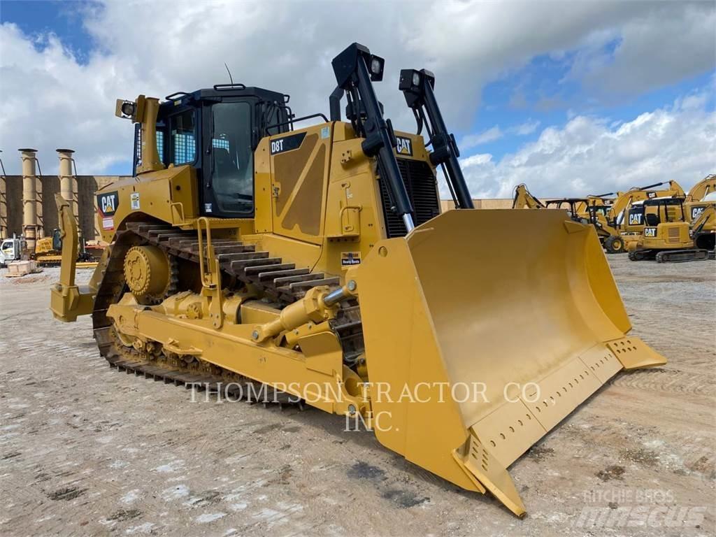 CAT D8T Pásové dozery