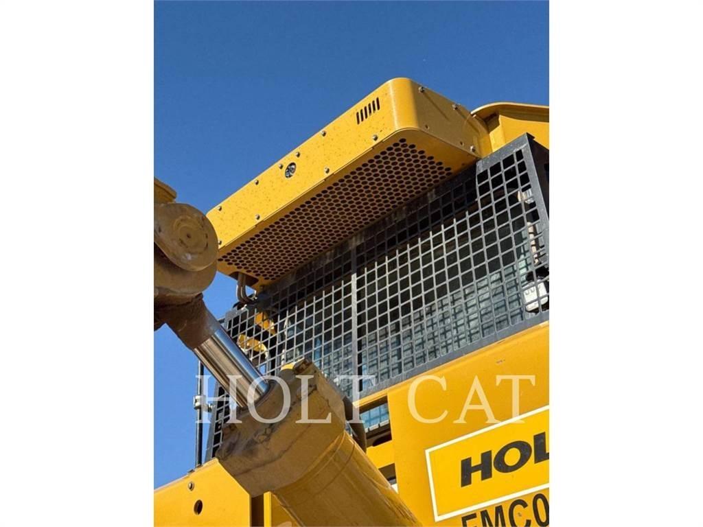 CAT D8T Pásové dozery