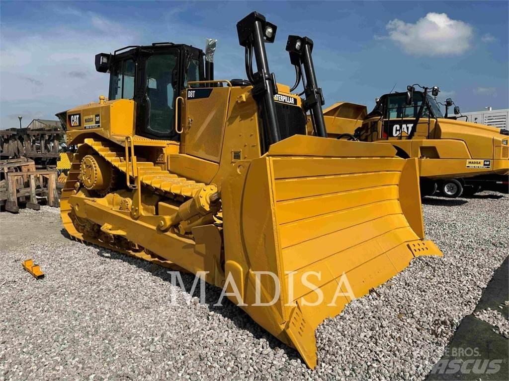 CAT D8T Pásové dozery