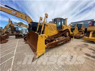 CAT D8T Pásové dozery