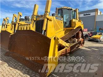 CAT D8T Pásové dozery