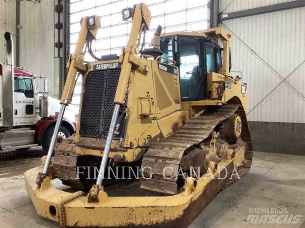 CAT D8T Pásové dozery