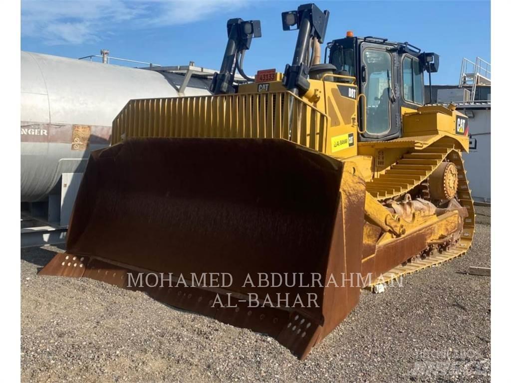 CAT D8T Pásové dozery