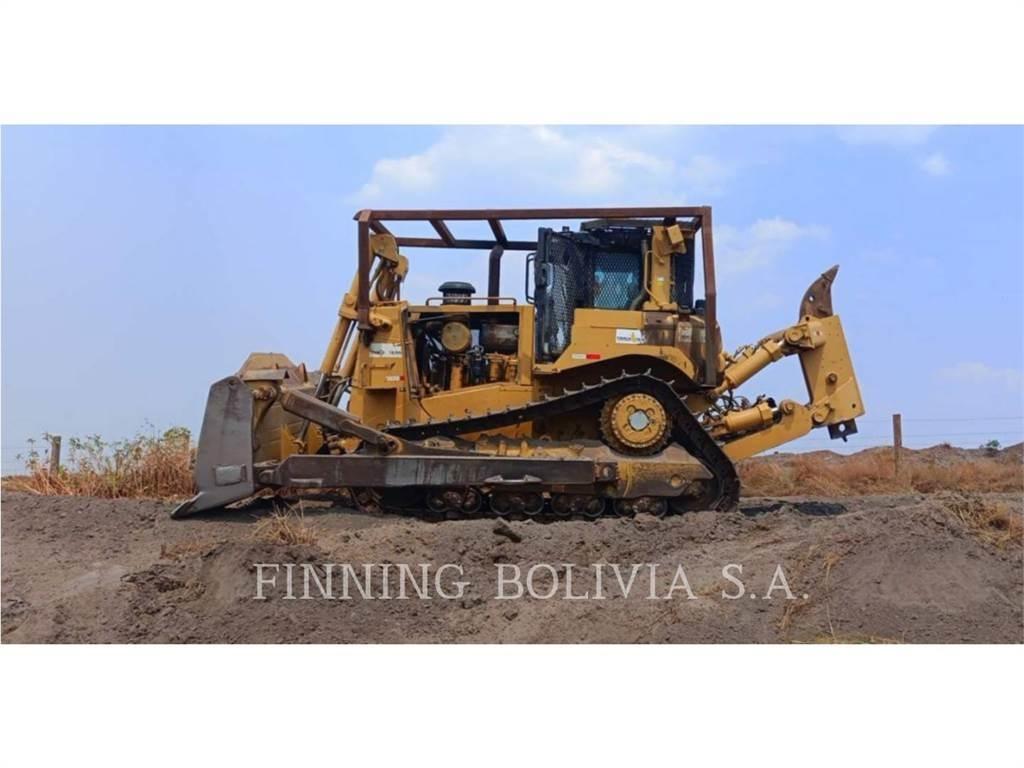 CAT D8T Pásové dozery