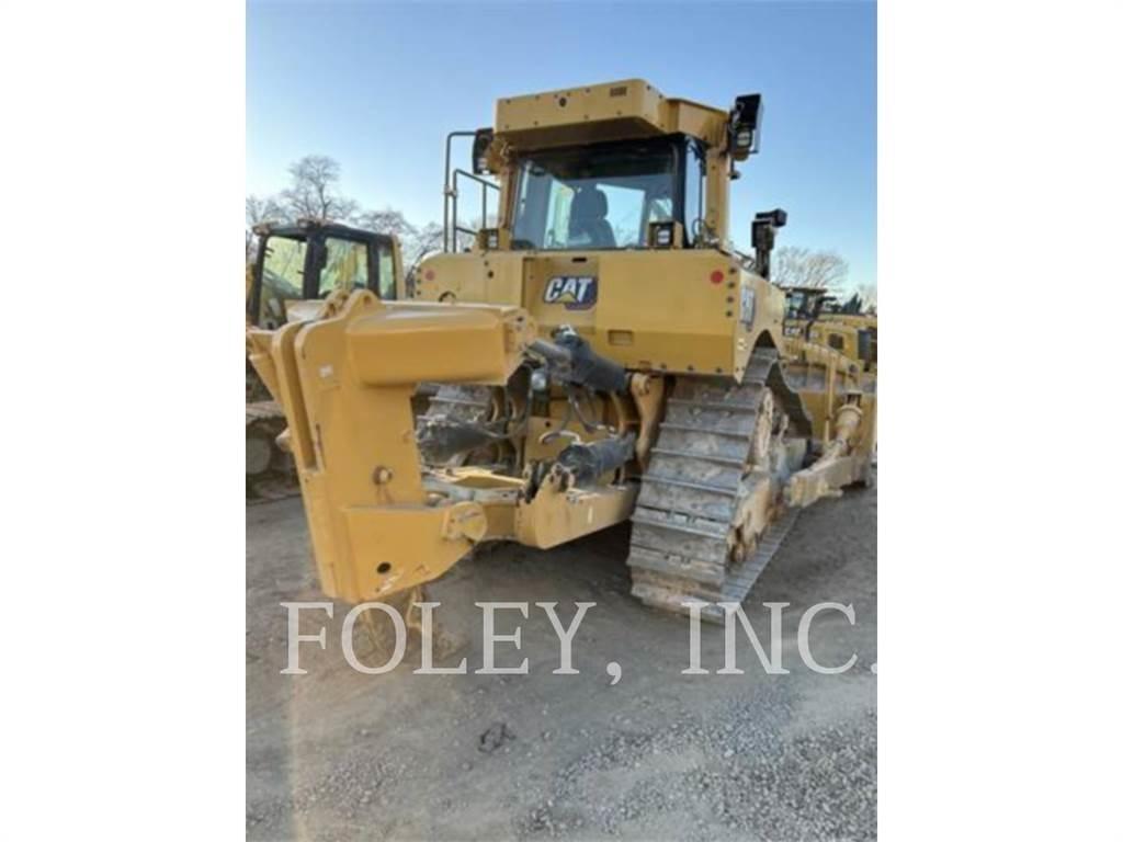 CAT D8T Pásové dozery