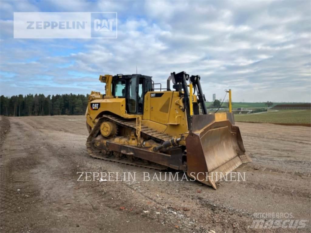 CAT D8T Pásové dozery