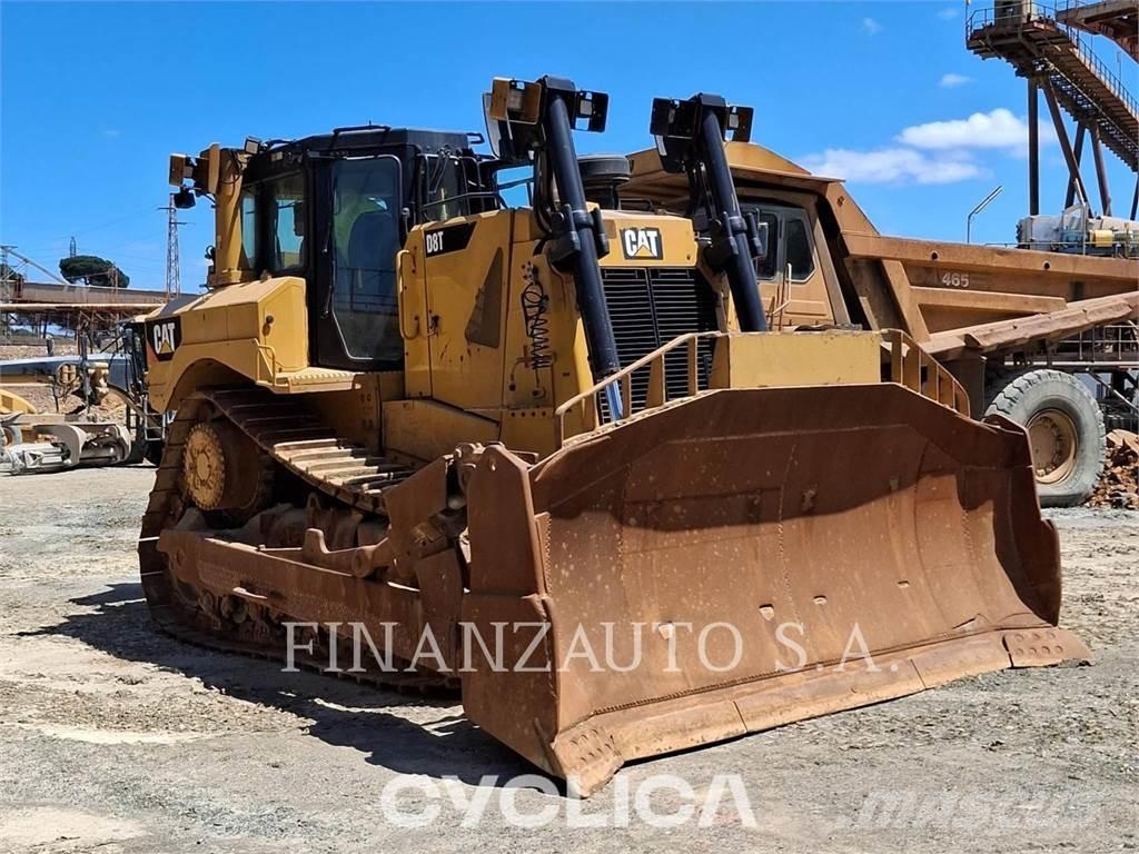 CAT D8T Pásové dozery