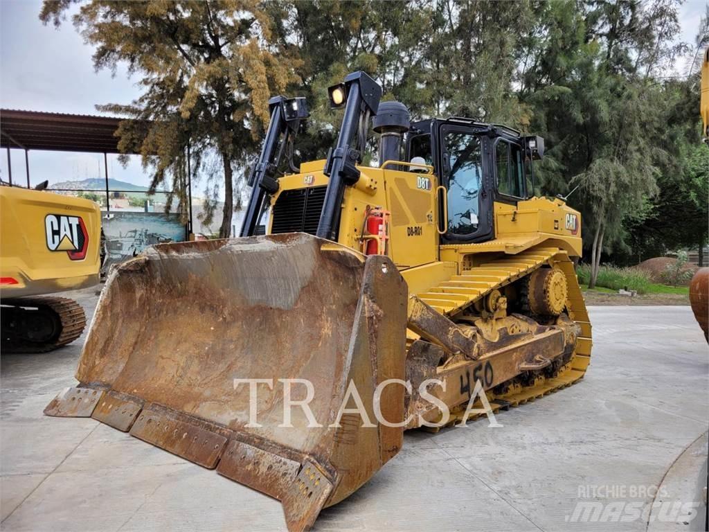 CAT D8T Pásové dozery