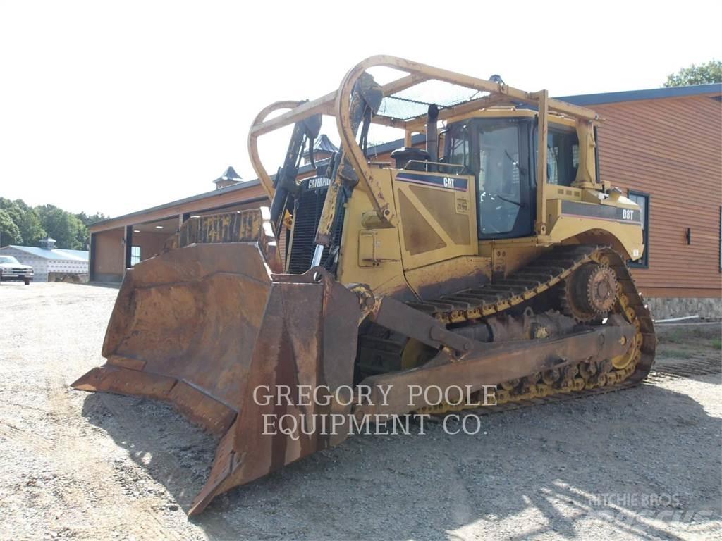 CAT D8T Pásové dozery